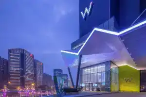 W Chengdu, Chengdu
