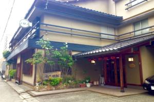 Nakayasu Ryokan, Kanazawa