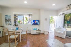 Saint Elias Family Home Apartments, Protaras