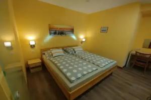Ciklámen apartman, Gyenesdias