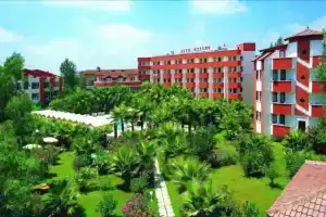 Orfeus Armin Hotel, Colakli