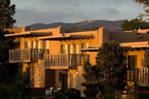 Fort Marcy Hotel Suites by All Seasons Resort Lodging, Santa Fe
