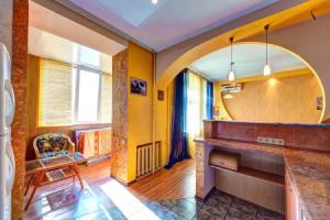 Apartment Bolshaya Vasilkovskaya 132, Kiev