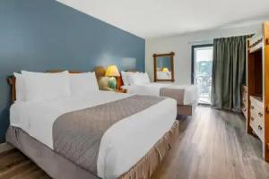 Polynesian Hotel & Suites Wisconsin Dells/Lake Delton, Wisconsin Dells