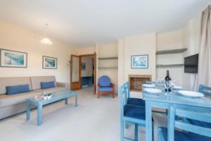 ORO DEL MAR IV Apartamento 02 - Apartment near the beach and with shared pool Free WiFi, Canyamel