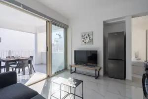 Marble - Studio & Balcony in Larnaca, Larnaka