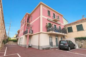 Merlo D - town center & private parking Apartments, Ceriale