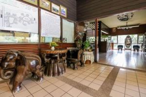 Roong Aroon Hot Springs Resort, San Kamphaeng