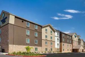 WoodSpring Suites Bakersfield East, Bakersfield