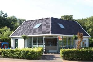 Nice House with Dishwasher near Sea & Beach, Bergen