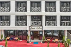 Grand Palace Hotel, Istanbul