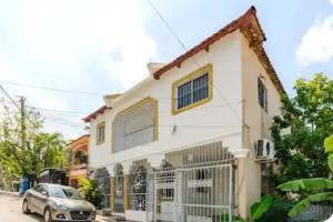 Escape to, Cozy 2BR Loft in Las Mercedes, 5 Min From Beaches Apartments, Puerto Plata