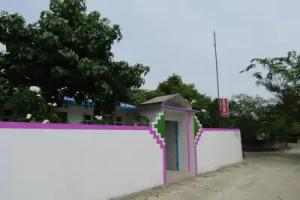 Azoush Tourist Guesthouse, Dunikolu Island
