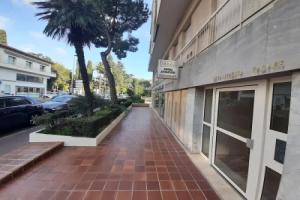 Elegant Apartment in with Balcony, Cannes
