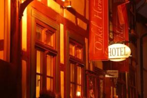 Hotel Onkel Hermann, Waren