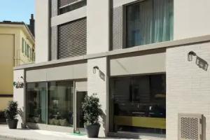 Base Apartments, Geneva