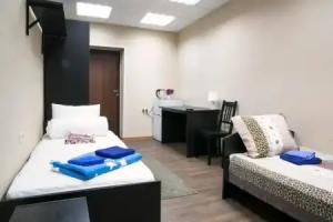 Hostel Agat, Iskateley