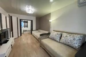 Apartments on Chekhov street 318-2, Taganrog