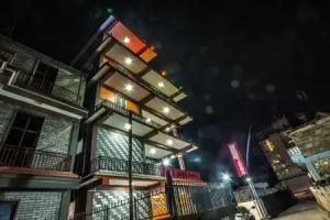OYO 339 Hotel Omega, Pokhara