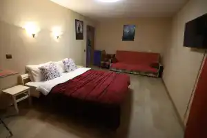 Apartment Ural Rossiyskaya 63, Chelyabinsk