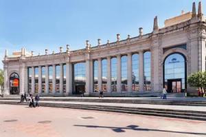 Feelathome Plaza Apartments, Barcelona