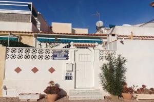Charming House With Nature, Torrevieja
