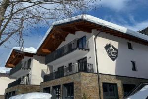 Chalet Montafon in With Sauna, Gaschurn