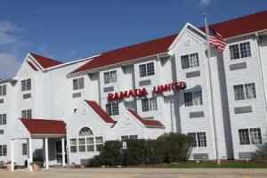 Ramada Limited by Wyndham, I-55 & I-74 IL Hotel, Bloomington
