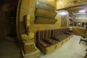 New Palace Hotel, Cairo