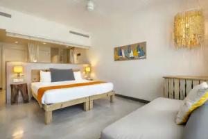 Zilwa Attitude Hotel, Calodyne