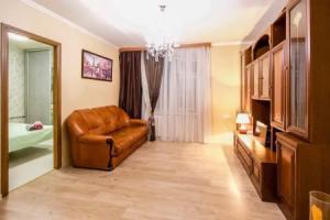 Apartment on Bolshoy Kondratievskii, Moscow