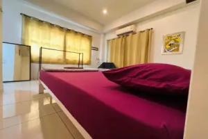 Aekkalukthai Hostel Rayong, Rayong City