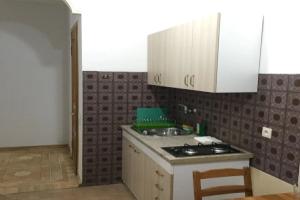 "Royal" APARTMENT IN REPUBLIQ SQUARE #2, Yerevan