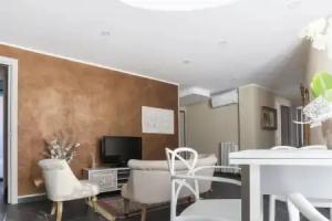 Elga's Apartment - Your charming stay on Lake Orta, Pettenasco
