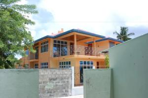 Crystal Retreat Hotel, Addu Atoll