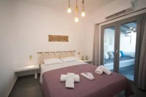 Eunoia apartments, Fira