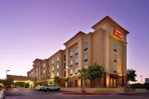 Hampton Inn & Suites-Airport, San Antonio