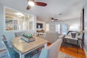 Lovely Home w/ Furnished Deck & Grill Apartments, Lubbock