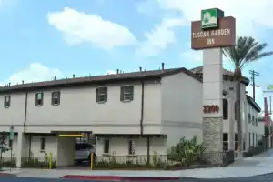 Tuscan Garden Inn, Los Angeles