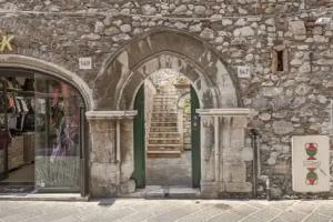 Relais 147, Taormina