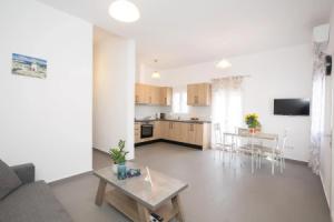 Spilia Suites Hotel Mykonos, Elia