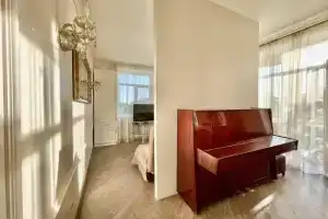 Tutuyutno on Ludogoscha Street, Velikiy Novgorod