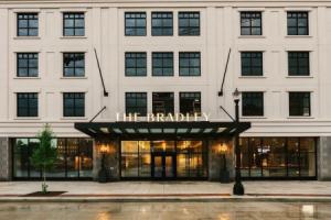The Bradley Hotel, Fort Wayne