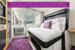 YOTELAIR Amsterdam Schiphol - Transit Hotel, Schiphol Airport