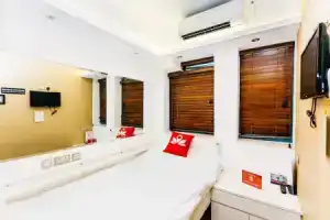 Global Holiday Home, Hong Kong