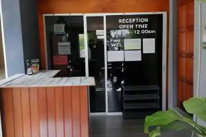 OYO 89890 Mila Motel 2, Pantai Tengah