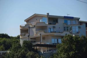 Belvedere Apartments with Seaview, Dobra-Voda