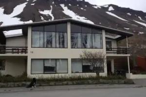 Midtún Guest house, Isafjordur