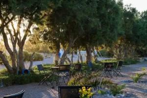 Sea Sound - White Katikies, Perivolos