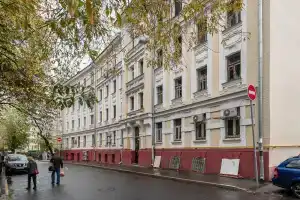 Kvart-Hotel on Timur Frunze Street, Moscow